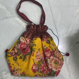 Batuva Traditional Handicraft Bag