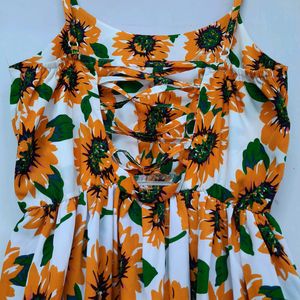 berrylush Sunflower dress 🌻