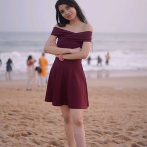 Off shoulder Dress