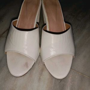 White Heel