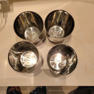 Set Of 4 Glasses