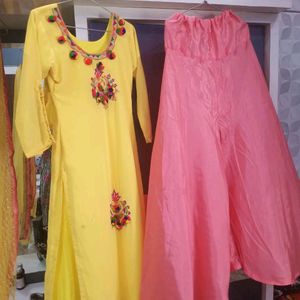 Gamthi Work Drees