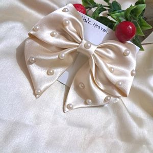 Sailor Pearl Bow