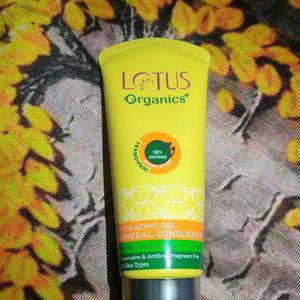 Hydrating Gel Mineral Sunscreen