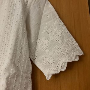 Embroidered cotton top