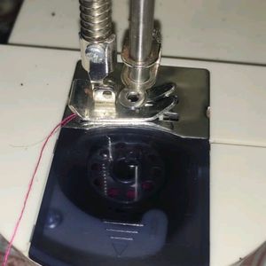 MINI SEWING MACHINE