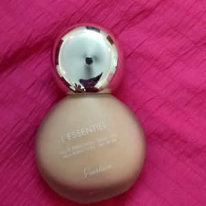 SALE✨SALE✨SALE✨Guerlain L'ssential Foundation 🌈