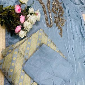 3 Pece Unistrechd Banarsi Dupatta Suit Settings