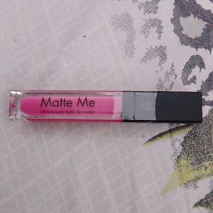 Matte Lipstick