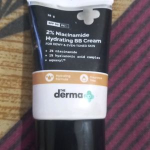 The Derma Co BB cream