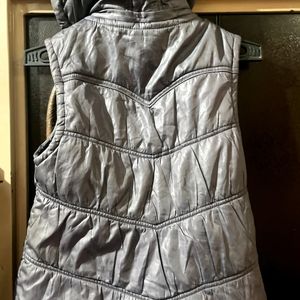 Grey Shiny Puffer Vest Half Jacket With Hoodie