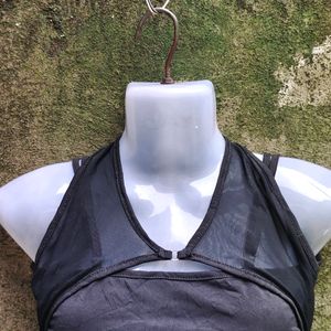 5U. SHEIN SEXY CROP TOP