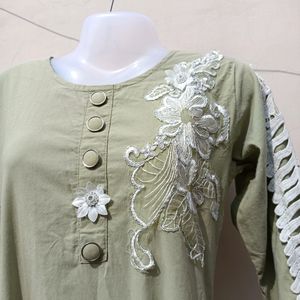 Beautiful Pakistani Pista Colour Kurta