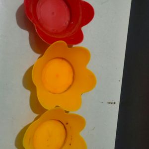 Flower Shape Plastic Bowls
