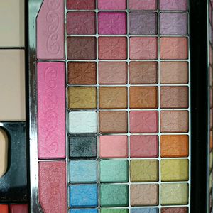 Eyeshadow Palette