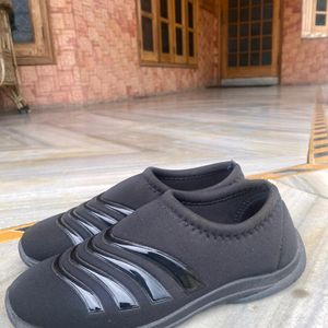 Bata Black Casual Shoes