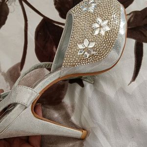 White Stonish High Heel