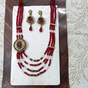 Red White Necklace Set