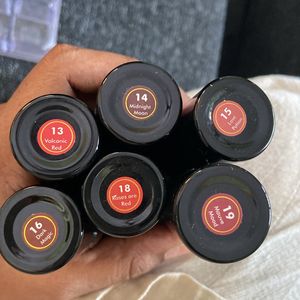 Mars Plus Velvet Lipstic