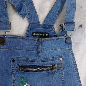 Dungaree