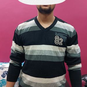 Stylish Sweater at Low Price