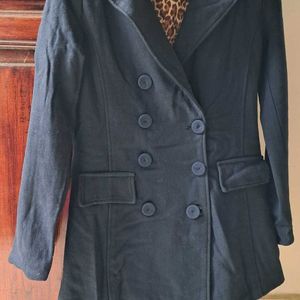 Buttoned Fitted Coat