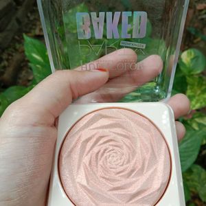 Baked Highlighter