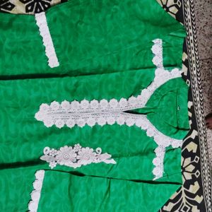 A Green Kurti  Size Is L Of Pure Cotton(100%)