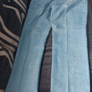 Levis 506 jeans in 34 size