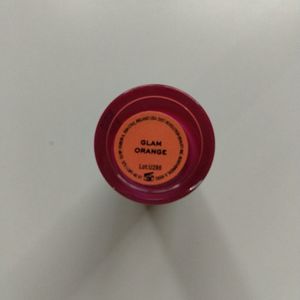 Makeup Revolution Blush: Glam Orange