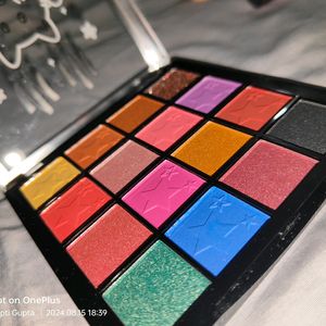 eyeshadow palette