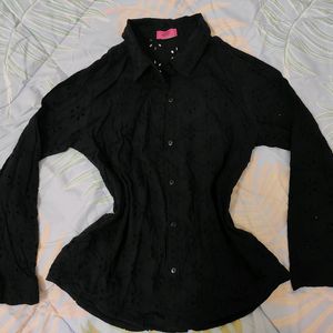 Black Shirt!