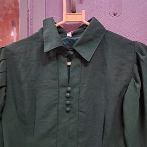 PRICE DROP///Dark Green Top