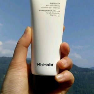 Minimalist Sunscreen SPF 50