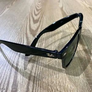 WAYFARER STYLE SUNGLASS FOR UNISEX MEN AND WOMEN