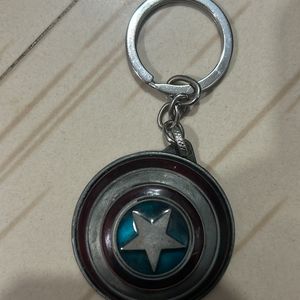 Captain America Spinning Keychain ( Fidget)