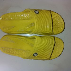 ❗Sale❗ Slippers Yellow 😍