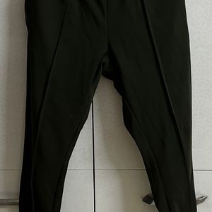 Rio Women’s Dark Green Joggers