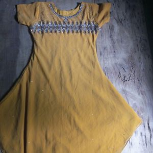 It's A Yellow Woman Kurti