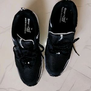 Black Sports Shoe