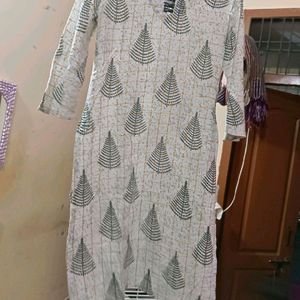 Big Sell🥳Kurti Combo