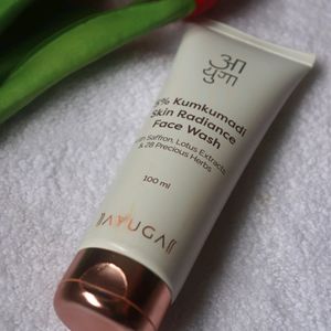 Ayuga Kumkumadi Radiance Facewash