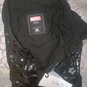 MARVEL black Shirt 😍