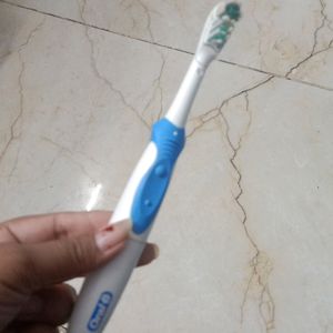 Oral B Coss Actually Automatic Toothbrush New