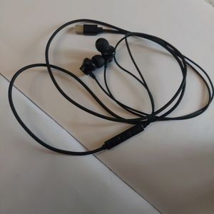 pTron Headset
