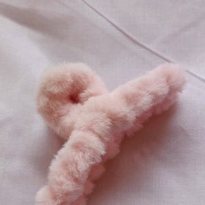 Fluffy Pink Claw Clip