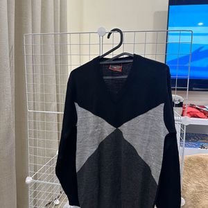 mens Woollen sweater