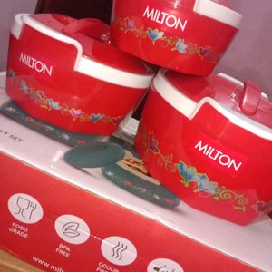 Milton Brand Pack Of 3 Thermoware Casserole Set 💞