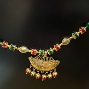 Gold Plated Stone Jewellery Necklace