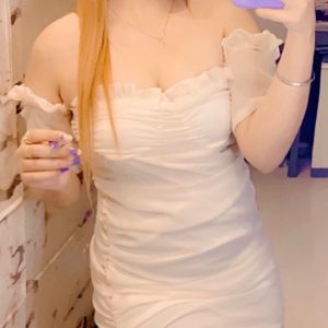 White Body Con Dress💕🧿🥂